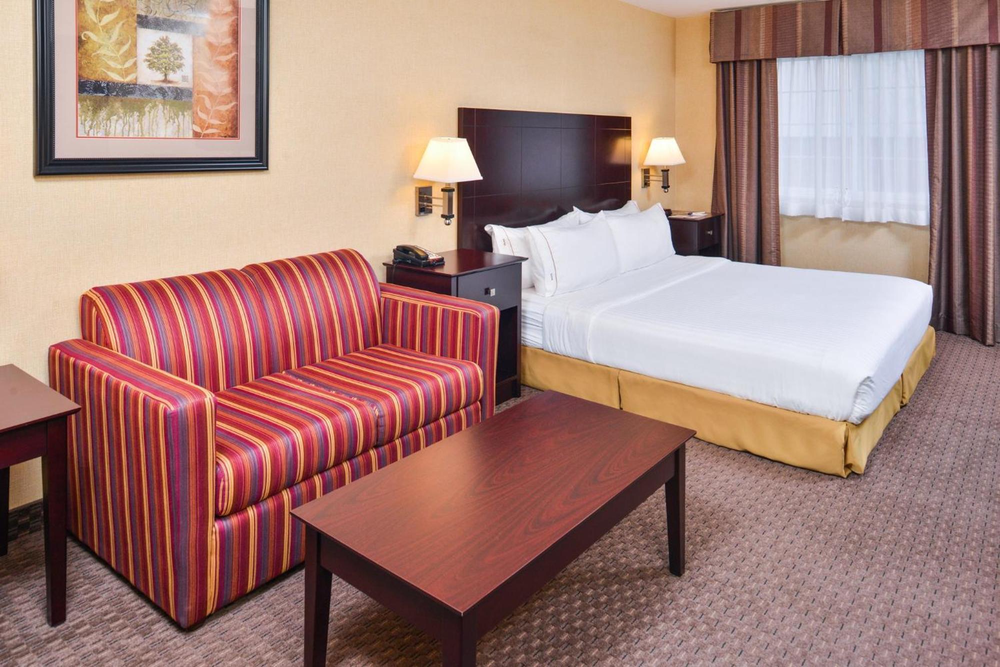 Holiday Inn Express Hotel & Suites Portland - Jantzen Beach By Ihg Экстерьер фото
